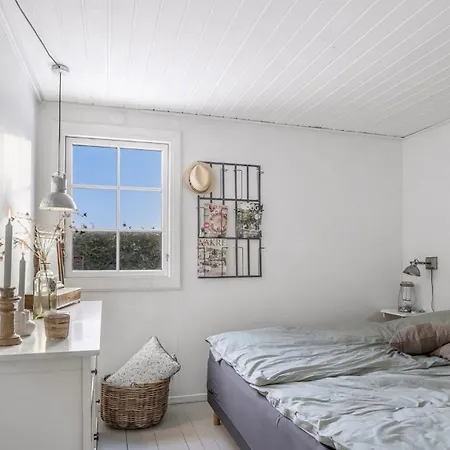 Prázdninový dům Charming Renovated In Marielyst Bøtø By